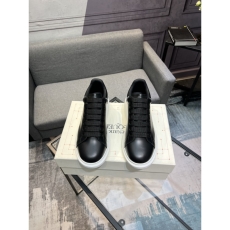 Alexander Mcqueen Casual Shoes